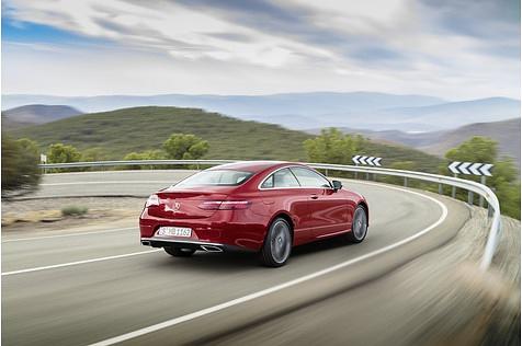 Mercedes E-Klasse Coupé 2017 - elegant auch von hinten