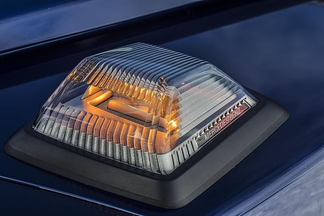Reminiszenz an den Klassiker: aufgesetzte Blinker