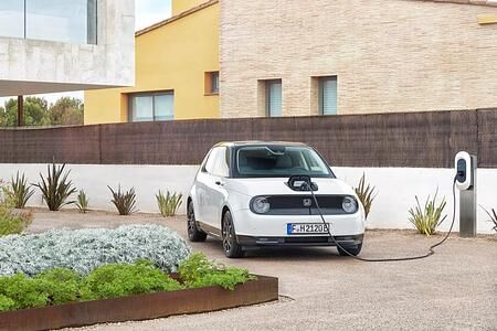 Honda E  - Start bei 33.000  