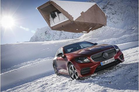 Das Mercedes E-Coupe kommt ebenso wie das Cabrio auf den Markt.