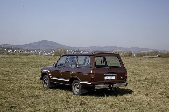 Toyota Land Cruiser FJ 60 1982 von Roger Moore