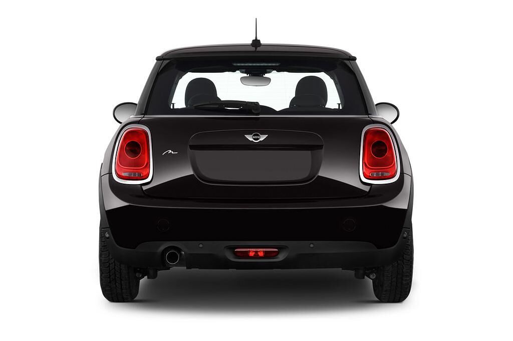 MINI MINI (Baujahr 2015) Cooper 3 Türen Heckansicht