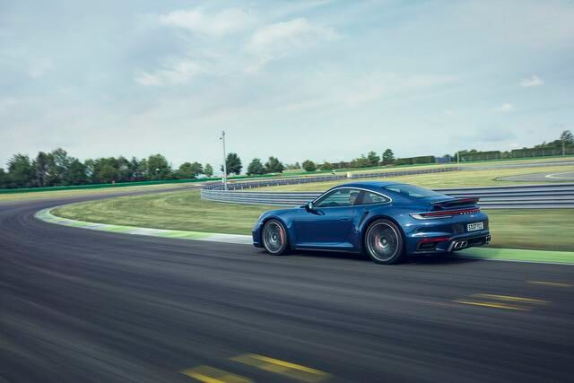 Den Standardspurt absolvieren die Turbo-Versionen in 2,8 Sekunden
