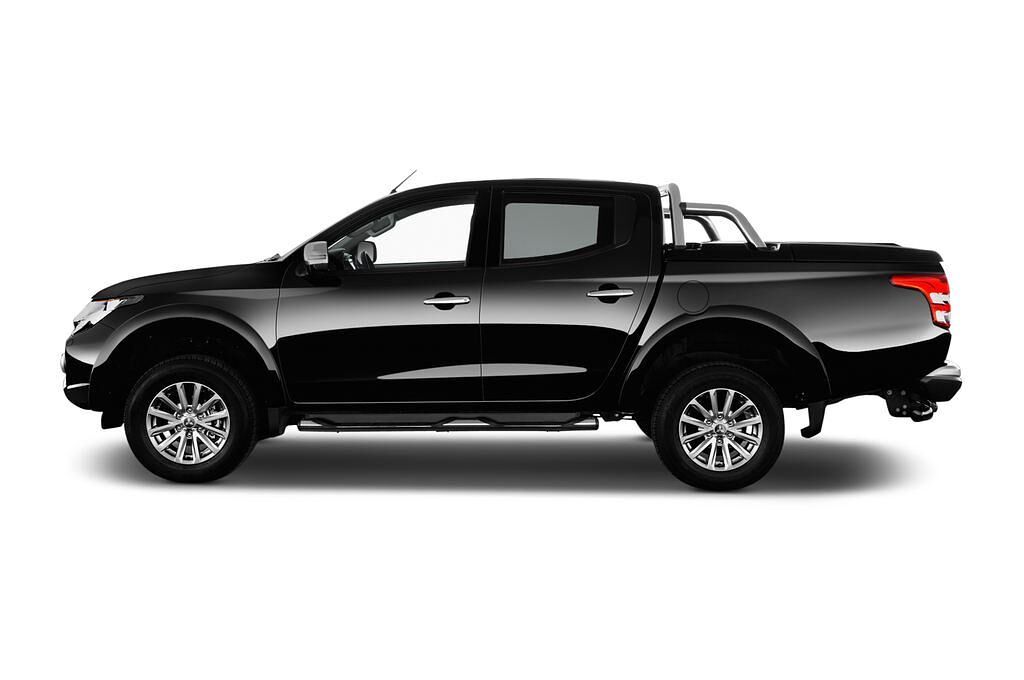 Mitsubishi L 200 (Baujahr 2016) Plus 4 Türen Seitenansicht