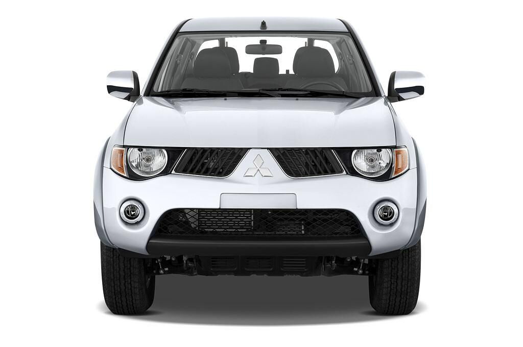 Mitsubishi L200 (Baujahr 2010) - 4 Türen Frontansicht