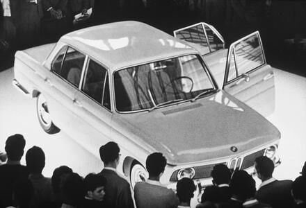 Tradition: 60 Jahre BMW 1500 bis 2000 tii - Neue Klasse statt Mittelmaß Tradition: 60 Jahre BMW 1500 bis 2000 tii - Neue Klasse statt Mittelmaß