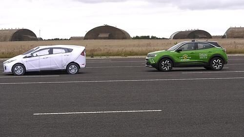EuroNCAP testet Autobahnpiloten - Nur einer von sieben mit Bestnote EuroNCAP testet Autobahnpiloten - Nur einer von sieben mit Bestnote