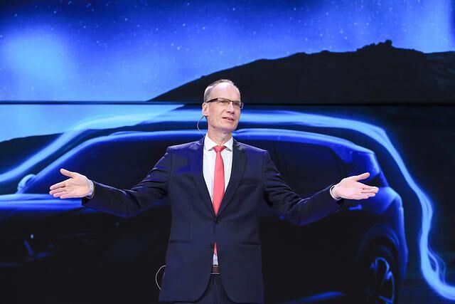 der ehemalige Opel-Chef Michael Lohscheller ist als Global CEO bei eingestiegen VinFast 