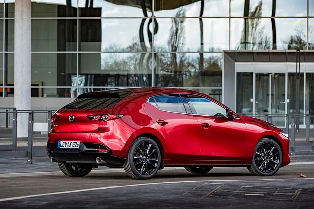 Die schicke Metalliclackierung in Rot schmückt beim Mazda3 auch den Zündschlüssel