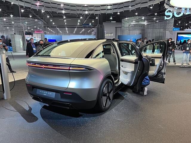 Sony stellt den S-02 im Stil des Tesla Model Y vor