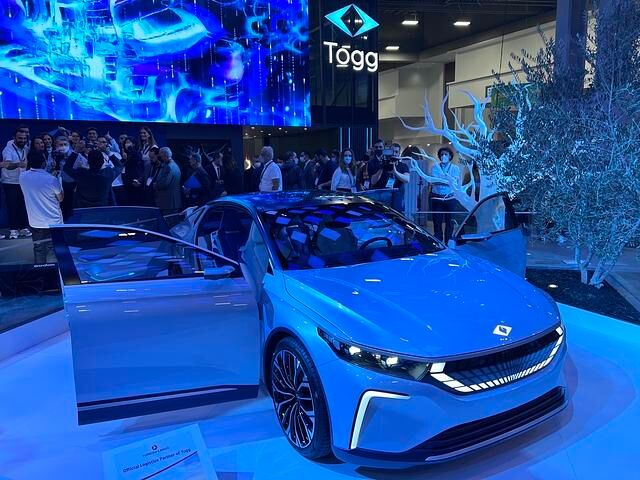 Togg, ein Joint-Venture türkischer Großunternehmen, will im neuen Jahr mit einem elektrischen SUV als Herzstück eines mobilen Öko-Systems erst den Heimatmarkt aufmischen und ab 2024 über Europa den...