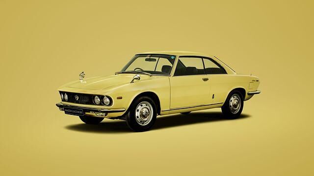 Der Gran Turismo Luce R130 debütiert 1996 als erster Mazda und als erster asiatischer Oberklassetyp mit Vorderradantrieb
