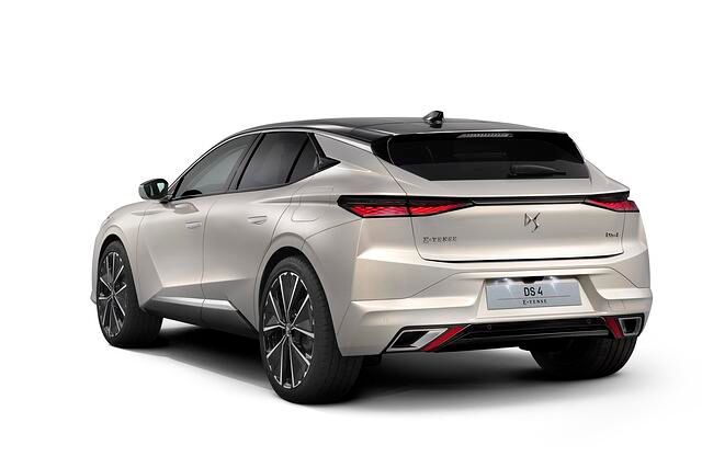 Den neuen DS 4 wird es unter anderem als E-Tense mit Plug-in-Hybridantrieb geben