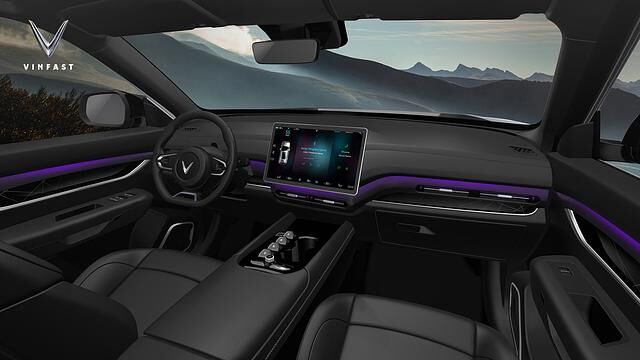 Der VF33 bietet ein modernes Cockpit