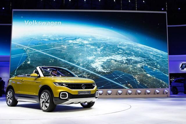 <h2 class='text-lg font-medium md:text-xl md:font-semibold'>Platz 4: VW T-Cross – weil es ein Mini-SUV ist</h2><p>Nach dem T-Roc kommt nun der T-Cross, ob VW auch einen T-Rex baut? Spa&szlig; beiseite &ndash; der neue VW Polo SUV, wie der T-Cross auch genannt wird, kann sich sehen lassen. Er soll in der gleichen Liga spielen wie seine Konzern-Br&uuml;der Skoda Polar und Seat Arona, allerdings in einer anderen Optik.</p>
<p>Der neue T-Cross soll sich mit sparsamen Verbrennern zufriedengeben. Den Anfang macht ein Einliter-Dreizylinder mit 90 oder 115 PS. Das Top-Triebwerk wird im T-Cross GTI ein Zweiliter-Motor mit 200 PS sein. Geplant sind auch ein Plug-In Hybrid sowie ein reines E-Modell, letzteres allerdings erst drei bis vier Jahre sp&auml;ter. Wie der Polo, basiert der T-Cross auf dem modularen Querbaukasten (Plattform A0), wodurch das SUV allradf&auml;hig ist. Ohne Allrad d&uuml;rfte der T-Cross bei etwa 15.000 Euro starten, mit Allrad &ndash; bei zirka 18.000 Euro. Der Marktstart erfolgt vermutlich Ende 2018.</p>
<p>Wof&uuml;r ist der T-Cross gut? Die Frage sollte eher lauten &ndash; f&uuml;r wen? F&uuml;r alle Polo-Fahrer, die gerne h&ouml;her sitzen w&uuml;rden. Der T-Cross hat die gleiche Technik, gleiche Ausstattung und legt die Vorteile eines SUV oben drauf. Wer soll da schon nein sagen?</p>