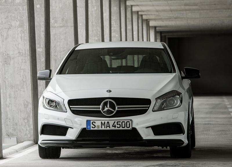 Mercedes A 45 AMG