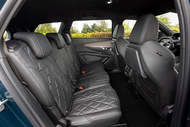 Peugeot 5008 Blue HDI 130