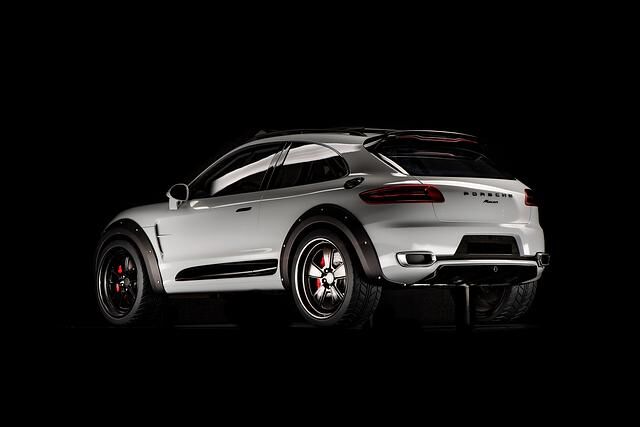 Porsche Macan Vision Safari aus 2013