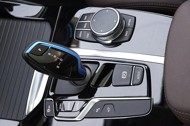 BMW iX3 2021