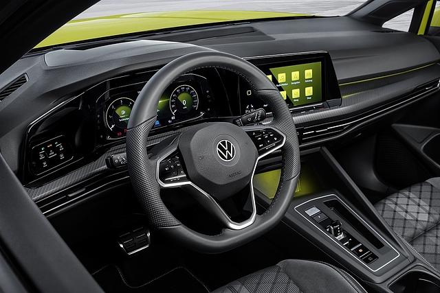 VW Golf Variant 1.5 eTSI