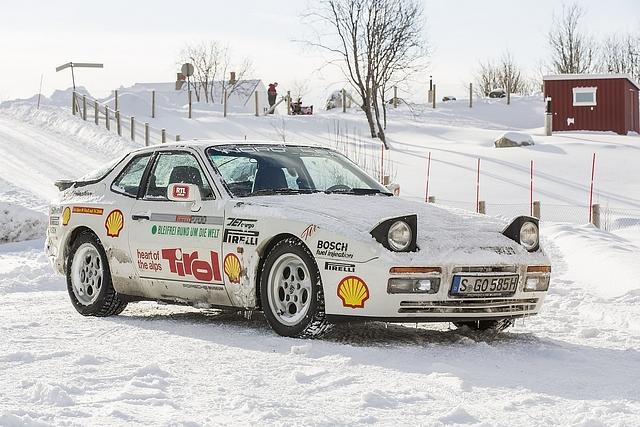 Porsche 944 Turbo \"Weltenbummler\"