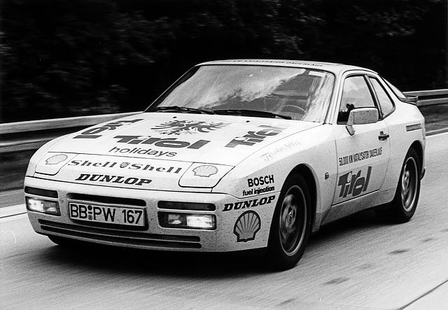 Porsche 944 Turbo \"Weltenbummler\"