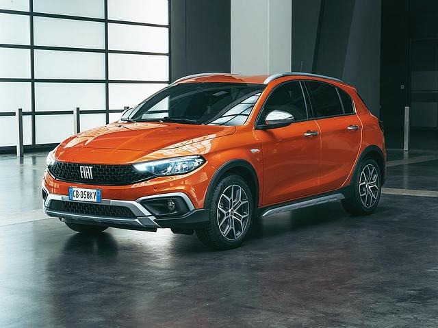 Der Fiat Tipo Cross ist vier Zentimeter höhergelegt
