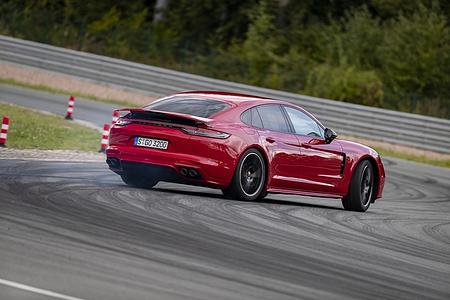 Porsche Panamera GTS - Leistungsdruck