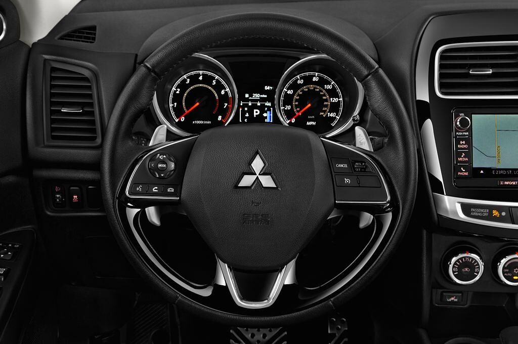 Mitsubishi ASX (Baujahr 2017) Top 5 Türen Lenkrad