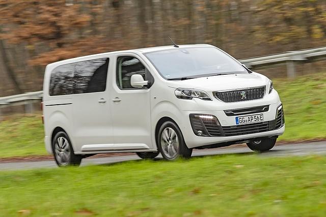 Peugeot e-Traveller
