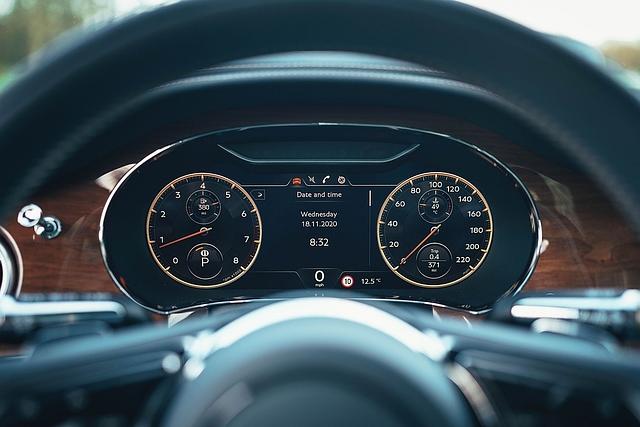 Das Cockpit verrät die Porsche-Technik