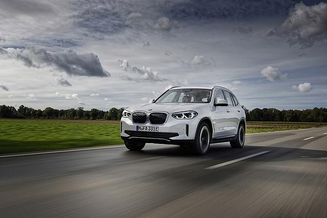 BMW iX3 2021