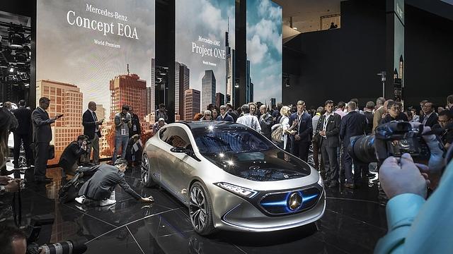Mercedes Concept EQA