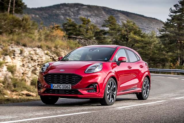 Bemerkenswert bullig hat Ford die Front des Puma in Szene gesetzt 