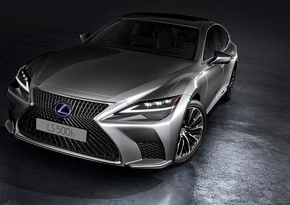 Lexus LS  - Fein gewebter Mondschein 