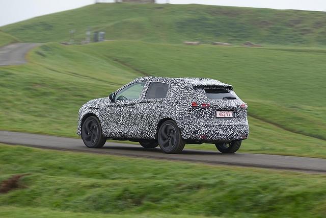Der Nissan Qashqai des Modelljahres 2021, noch getarnt.