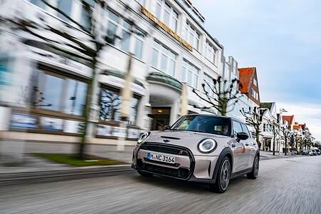 Facelift Mini Fünftürer - Bessere Ausstattung, höhere Preise