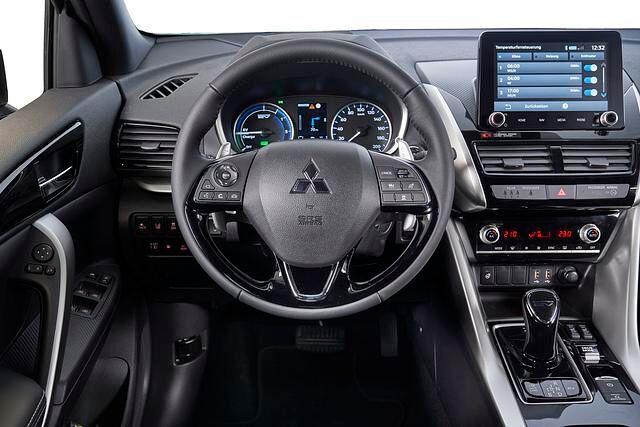 Das Cockpit wurde leicht überarbeitet