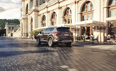 Hyundai Santa Fe Plug-in-Hybrid  - Mit Stecker und Prämie 