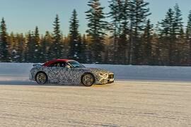 Mercedes SL   - Für vier auf allen Vieren  