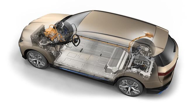 Auf ein 800-Volt-System verzichtet BMW