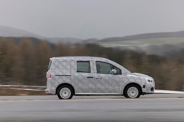 Wie bisher wird es den immer mit Schiebetüren ausgestatteten Kangoo-Klon in mehreren Varianten geben