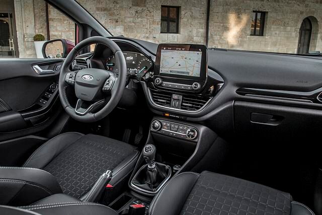 Das Cockpit ist modern und übersichtlich gestaltet