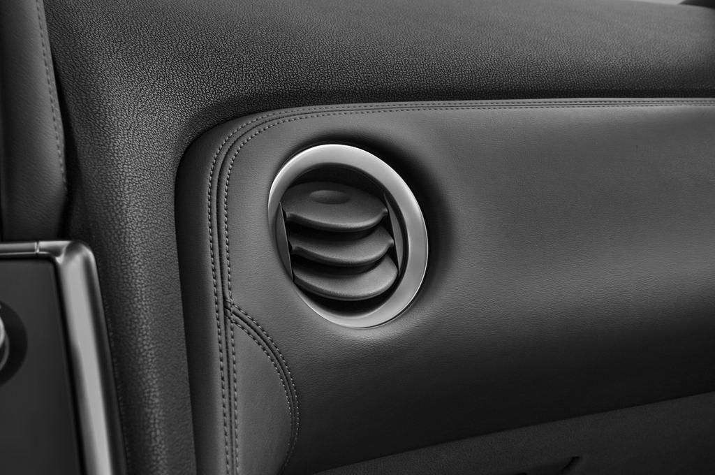 Nissan GT-R (Baujahr 2009) Premium 2 Türen Lüftung