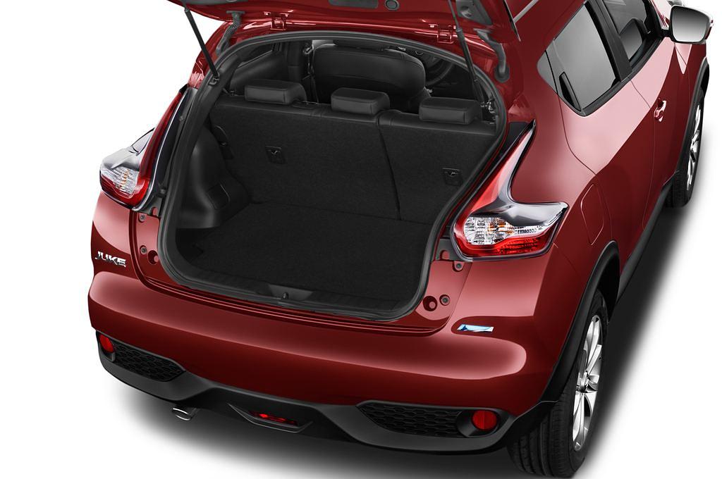 Nissan Juke (Baujahr 2014) Tekna 5 Türen Kofferraum