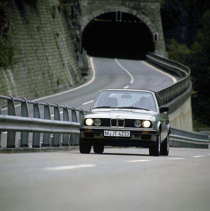BMW 3er E30
