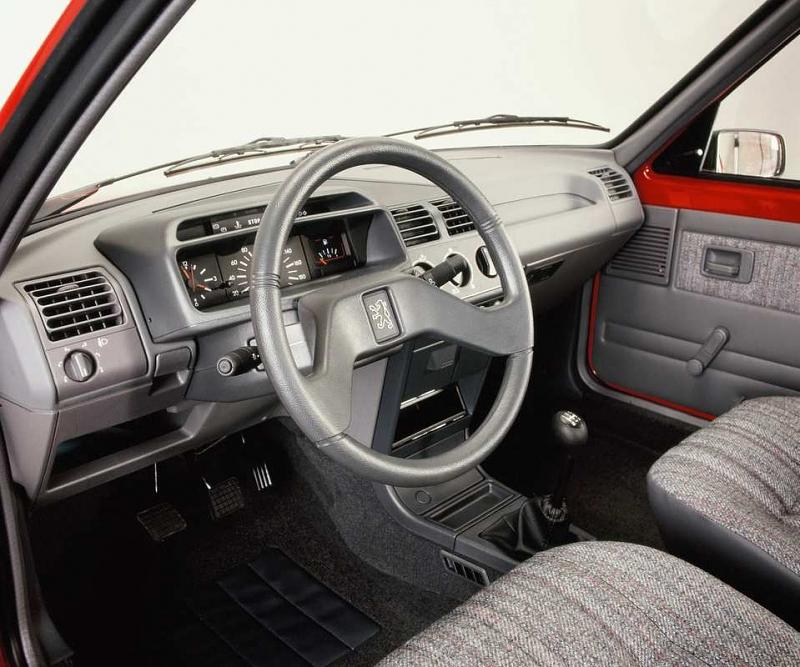 Peugeot 205