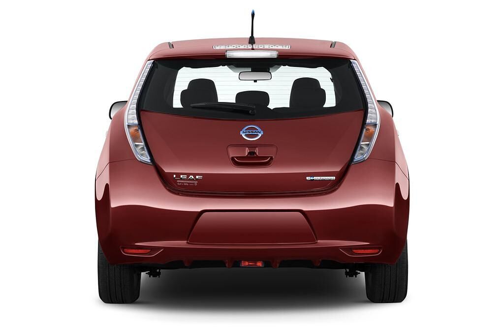 Nissan Leaf (Baujahr 2014) Acenta 5 Türen Heckansicht