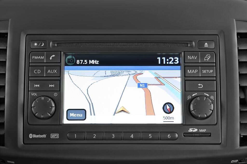 Nissan Micra (Baujahr 2009) Connect 3 Türen Radio und Infotainmentsystem