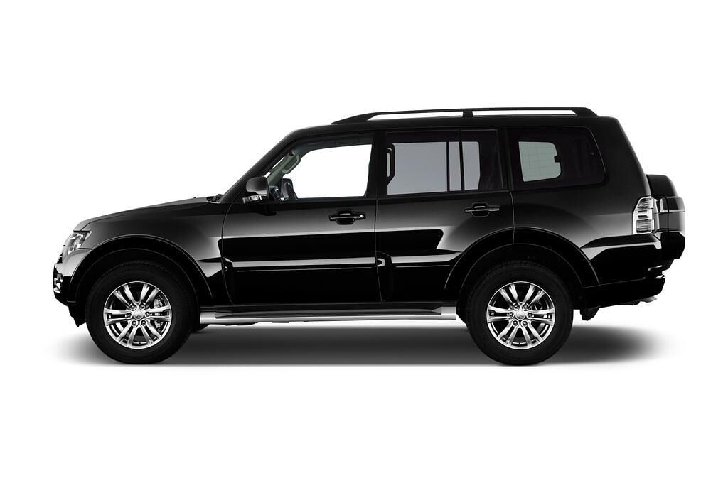 Mitsubishi Pajero (Baujahr 2016) Top 5 Türen Seitenansicht